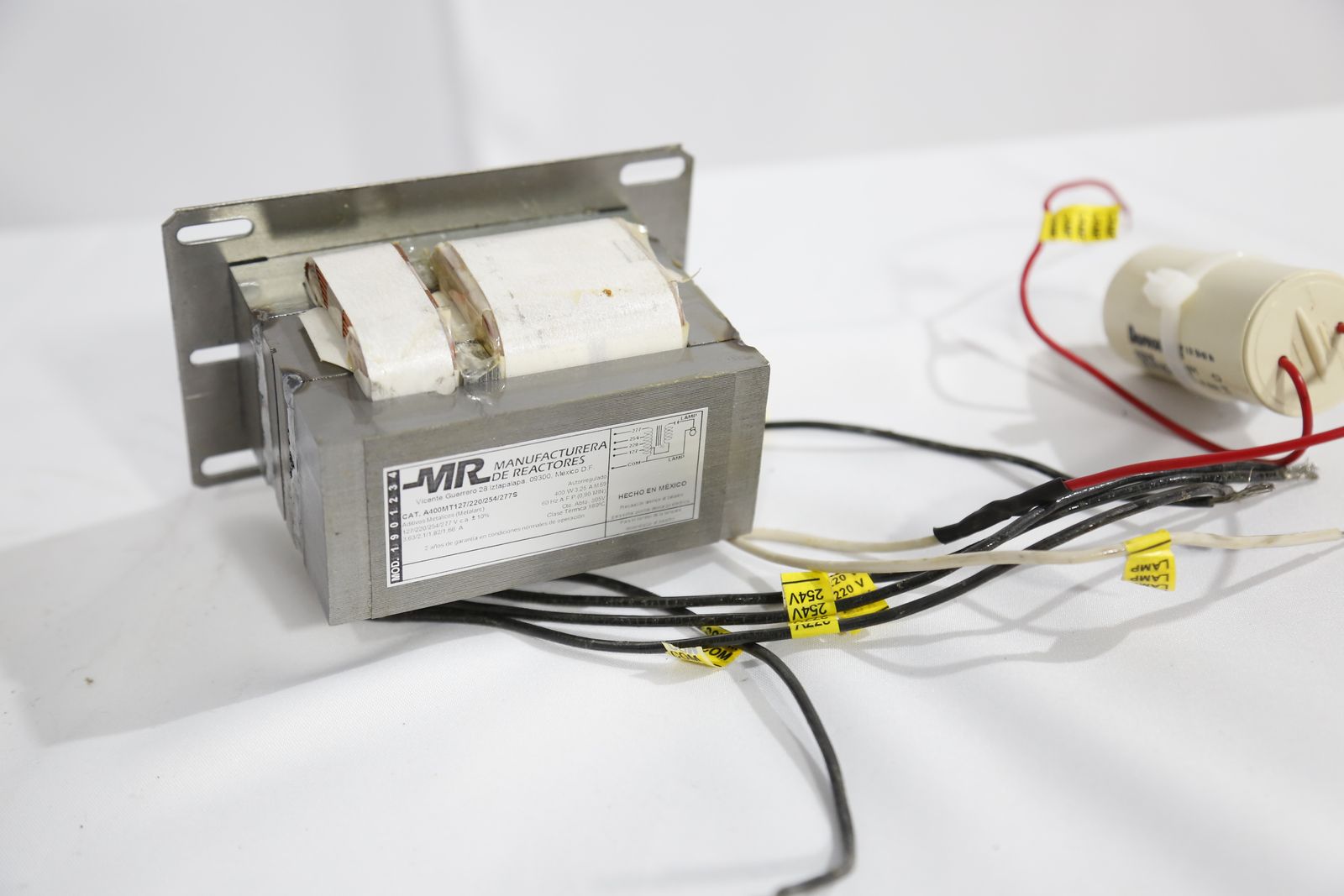 Balastro Aditivo Metálico Normal 175w 127/220/240S